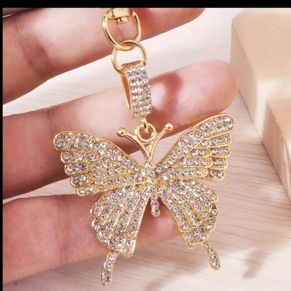 New Beautiful Sparkling gold Butterfly bag charm keyring holder - Picture 1 of 3